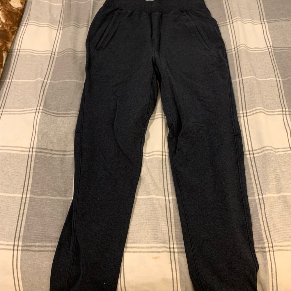 Lululemon joggers